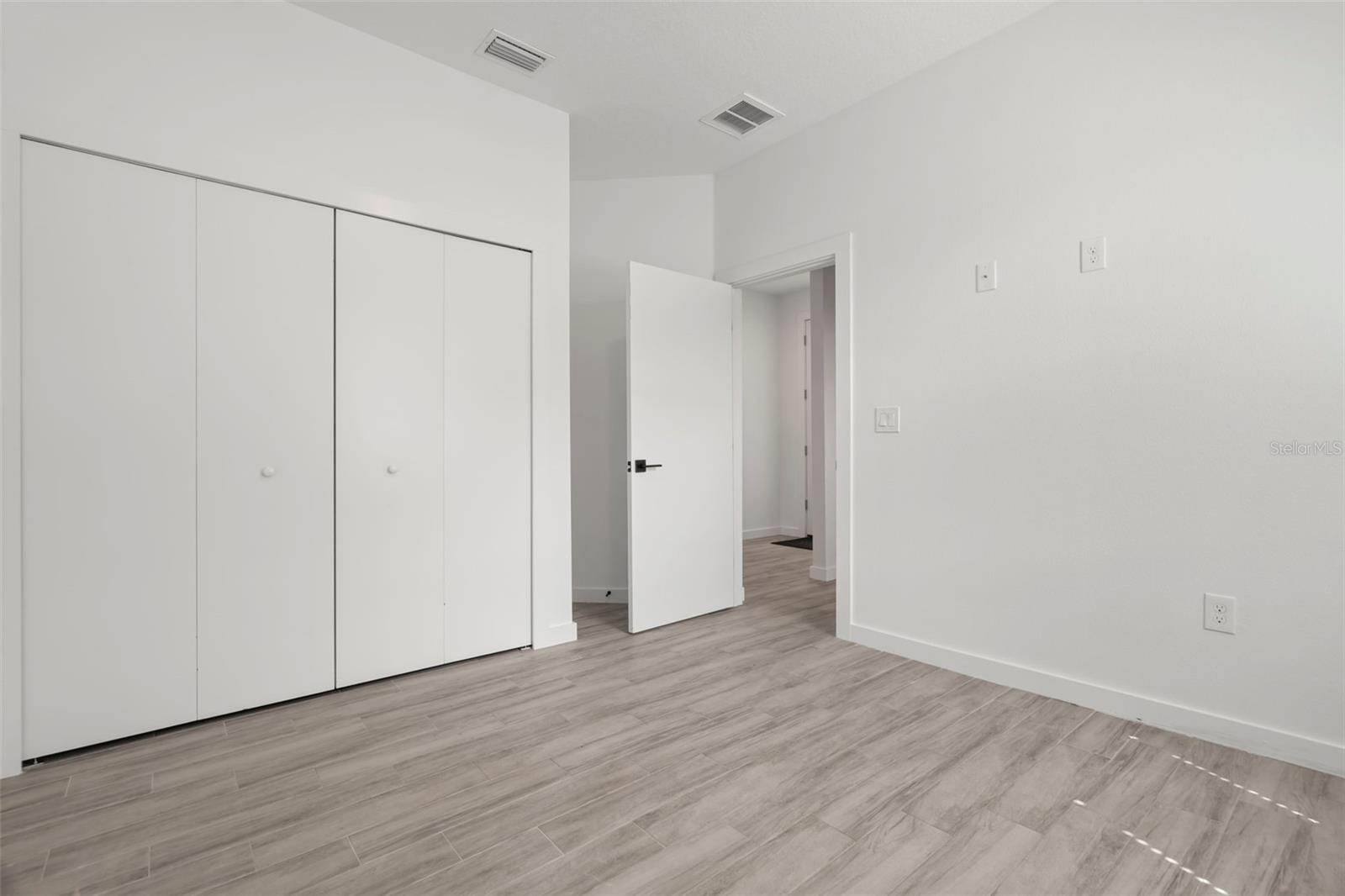 Image 28 of 32 For 133 Neving Drive