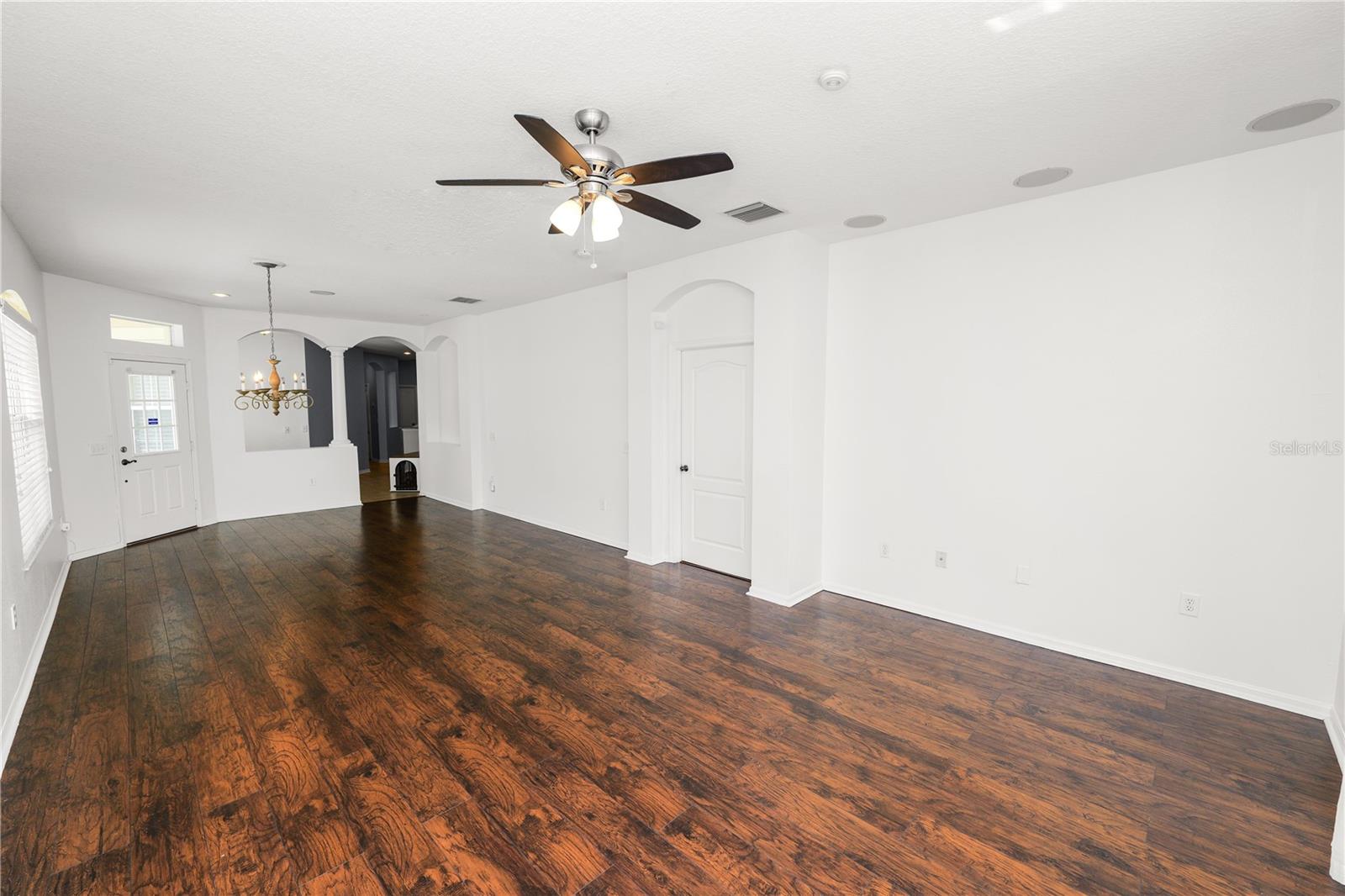 Image 13 of 53 For 11435 Cambray Creek Loop