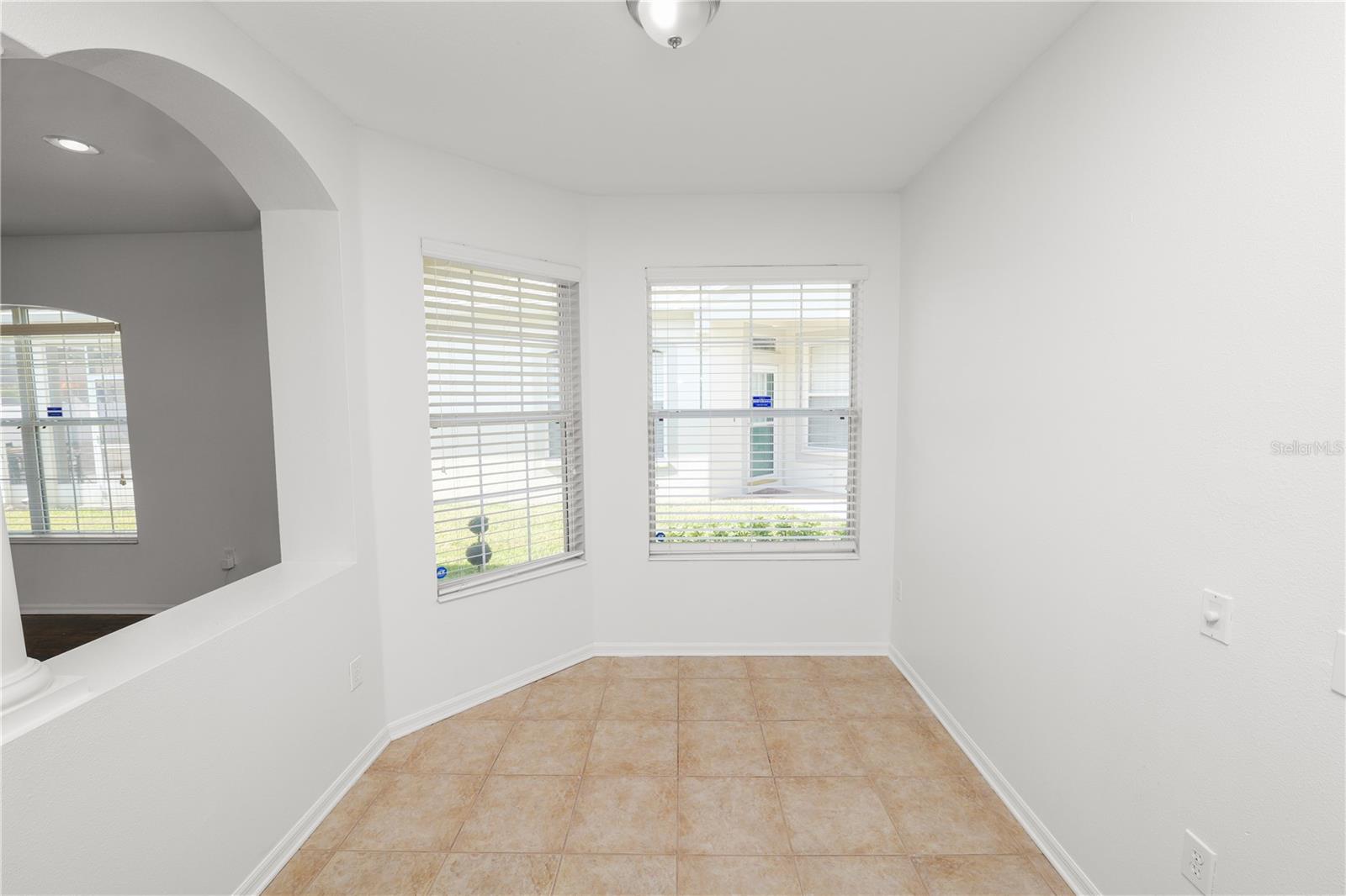 Image 14 of 53 For 11435 Cambray Creek Loop