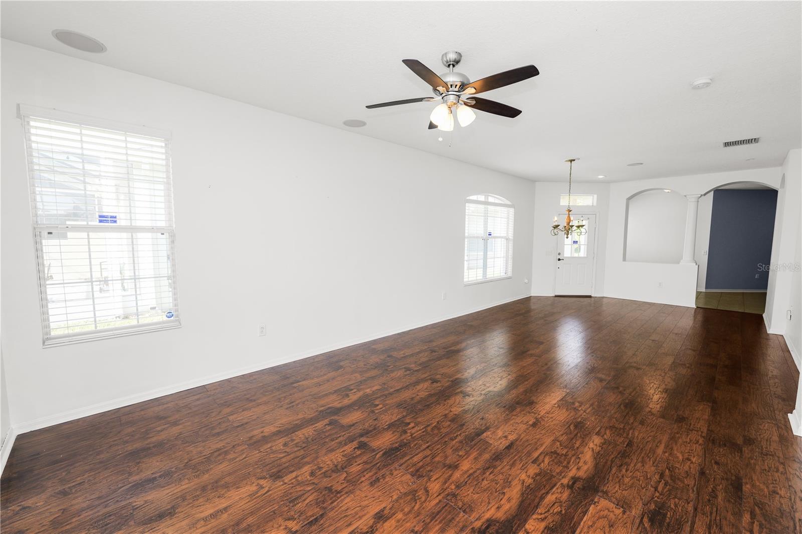 Image 7 of 53 For 11435 Cambray Creek Loop