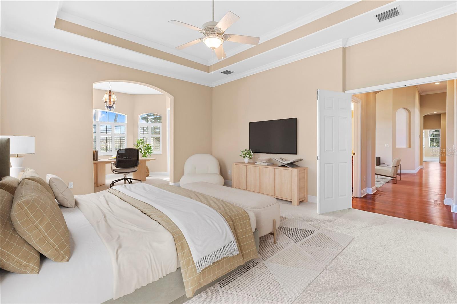 Image 17 of 67 For 827 John Cressler Drive