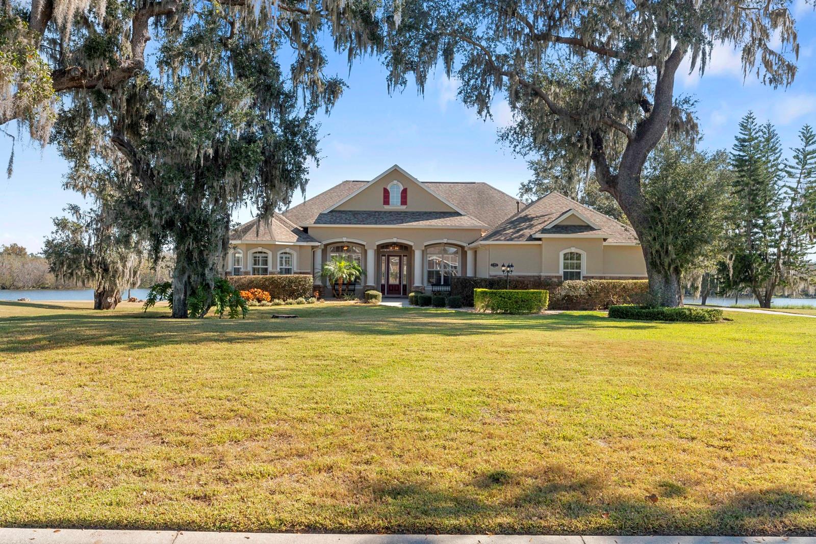 Image 47 of 67 For 827 John Cressler Drive