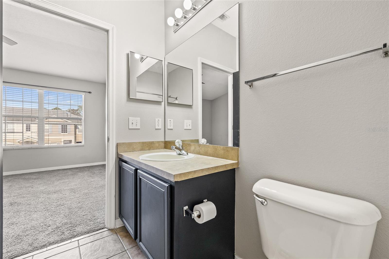 Image 26 of 39 For 16302 Swan View Circle