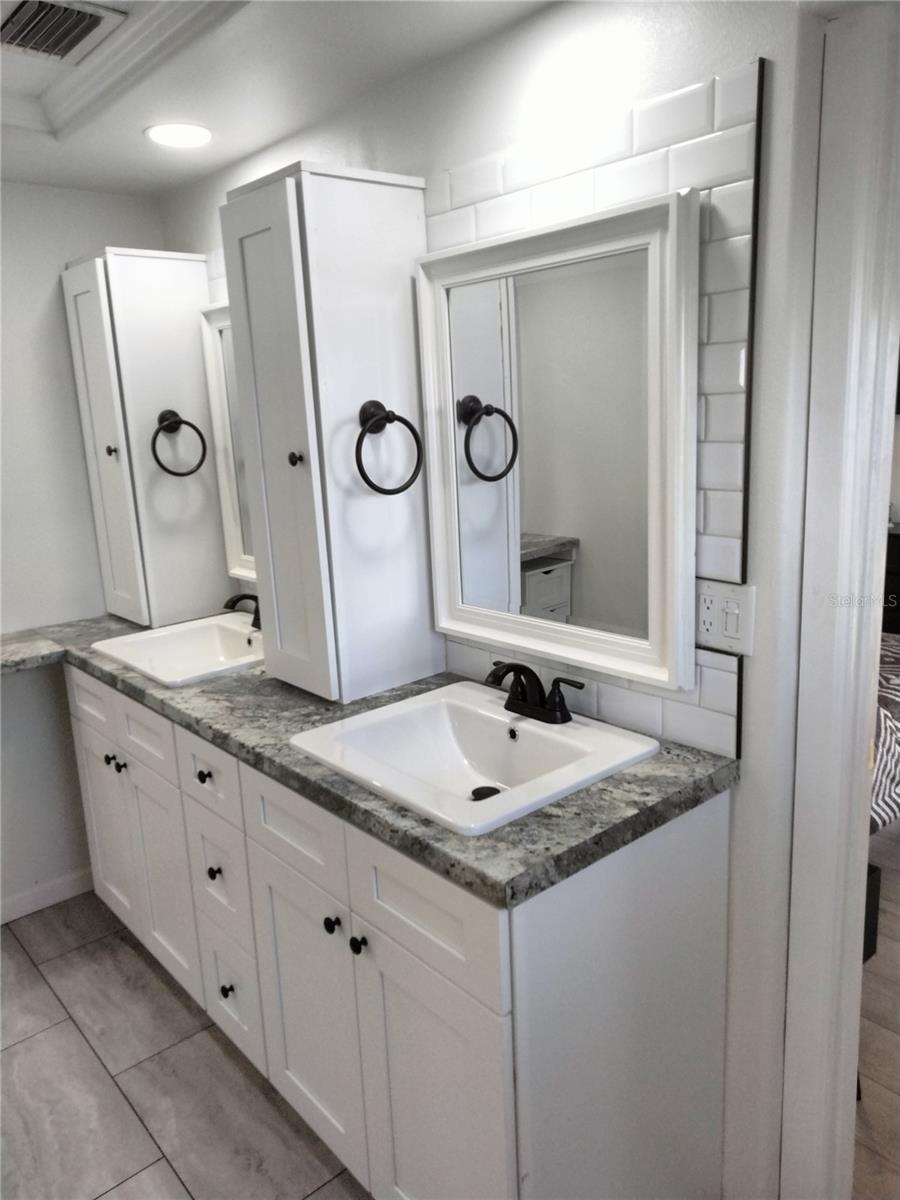 Image 22 of 46 For 3744 Bywater Drive 3744