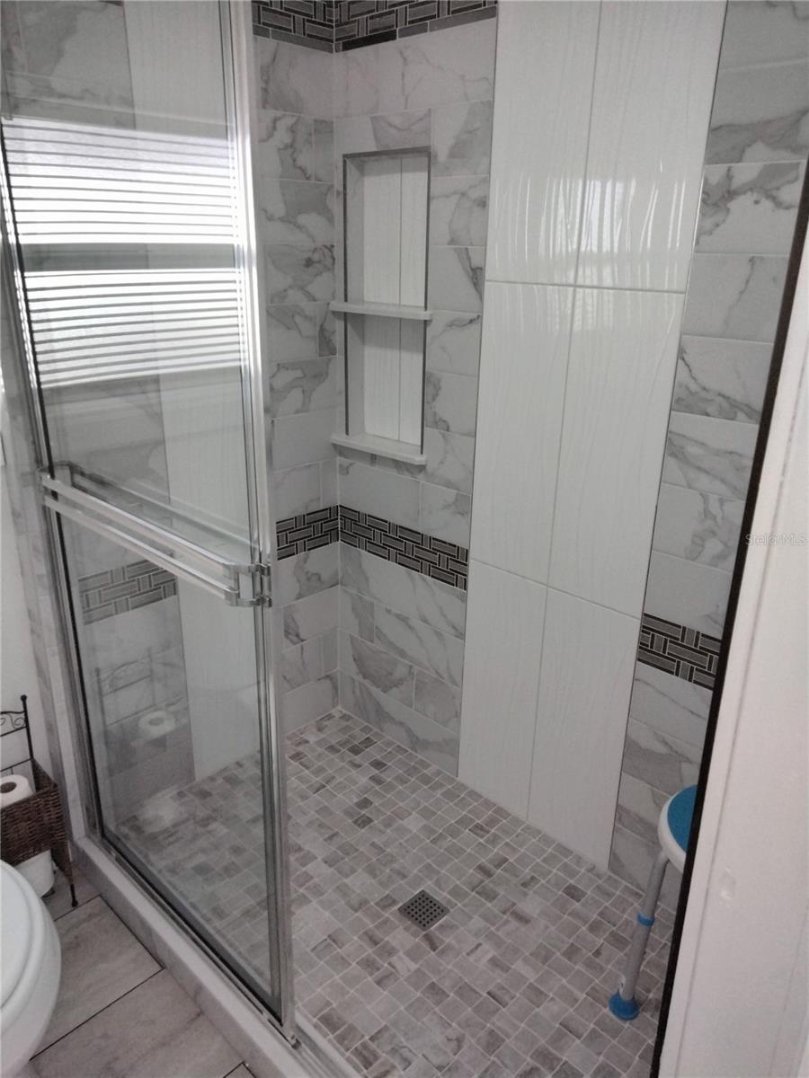 Image 24 of 46 For 3744 Bywater Drive 3744