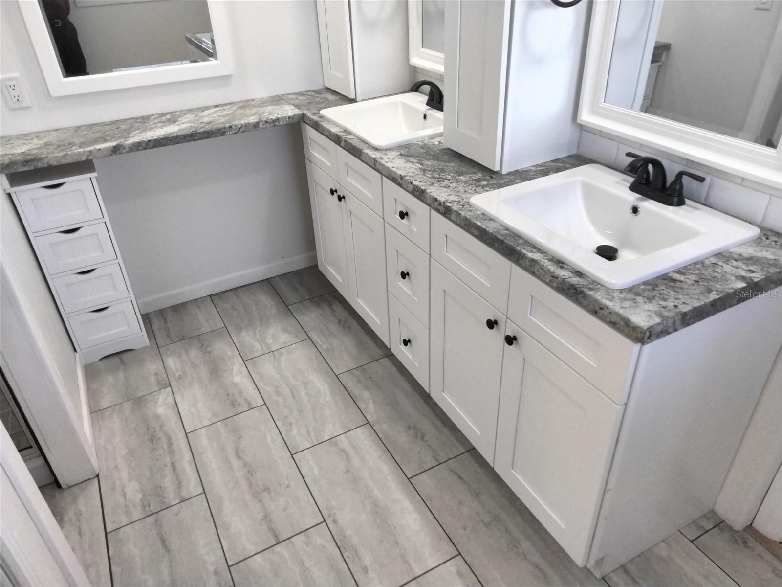 Image 25 of 46 For 3744 Bywater Drive 3744