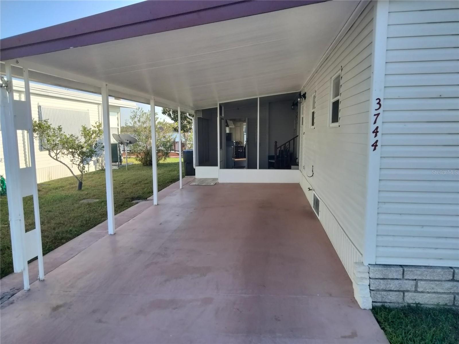 Image 31 of 46 For 3744 Bywater Drive 3744