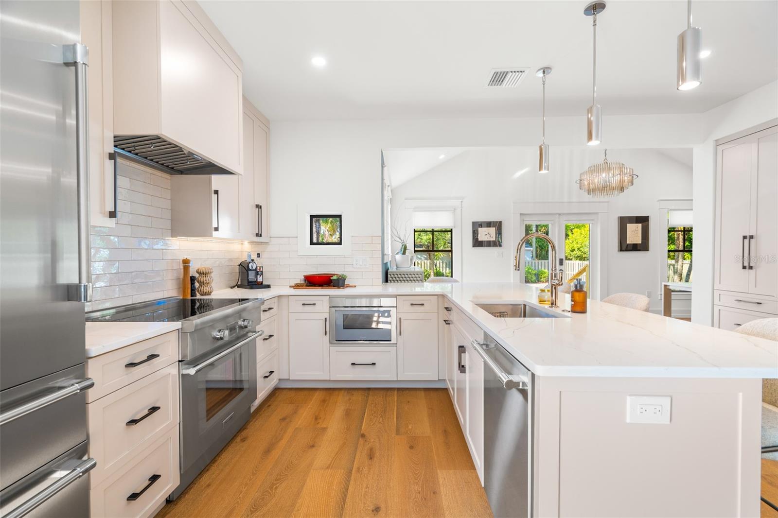 Image 21 of 91 For 5302 Central Avenue