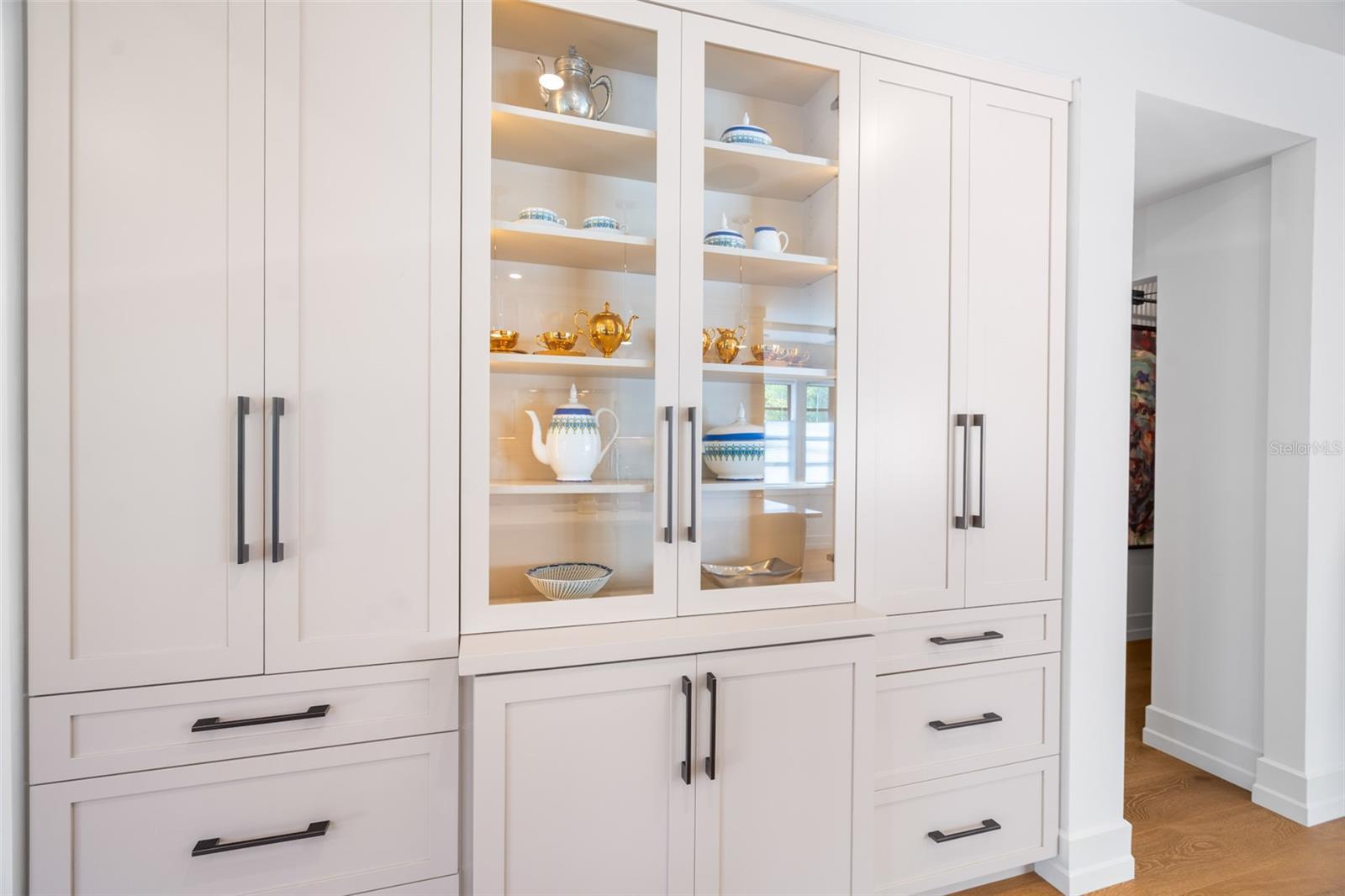 Image 25 of 91 For 5302 Central Avenue