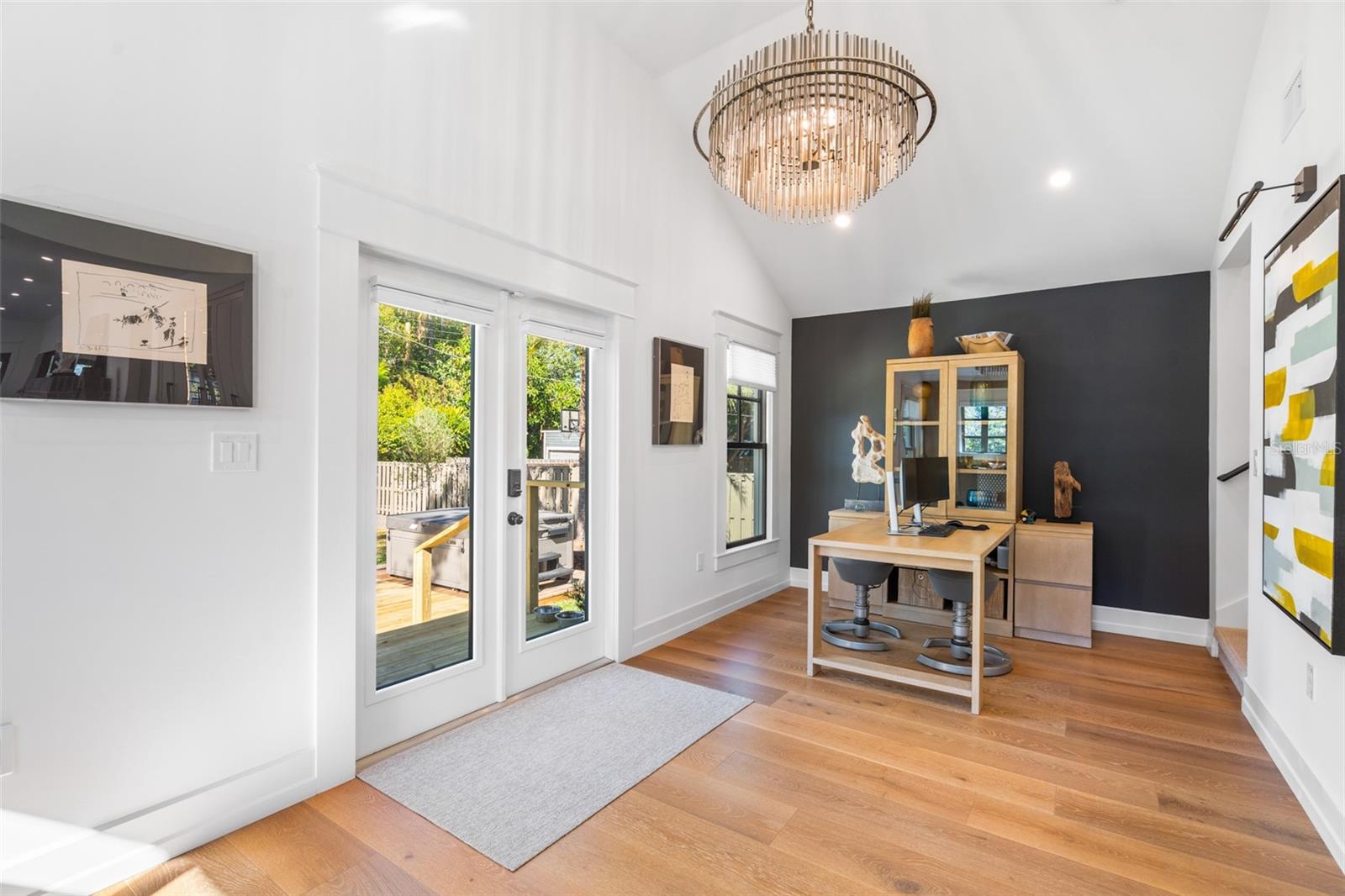 Image 31 of 91 For 5302 Central Avenue