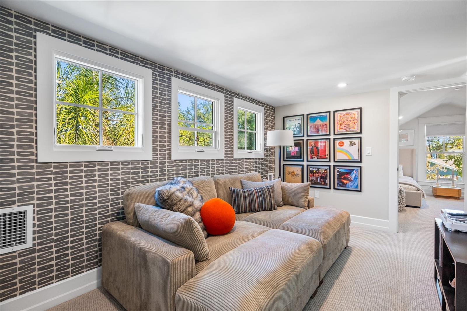 Image 51 of 91 For 5302 Central Avenue