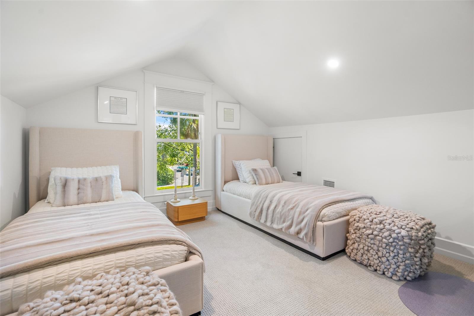 Image 61 of 91 For 5302 Central Avenue