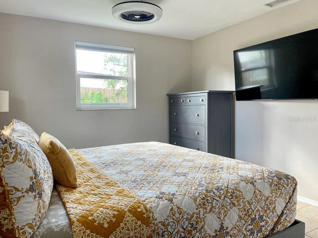 Image 7 of 11 For 12913 103rd Way