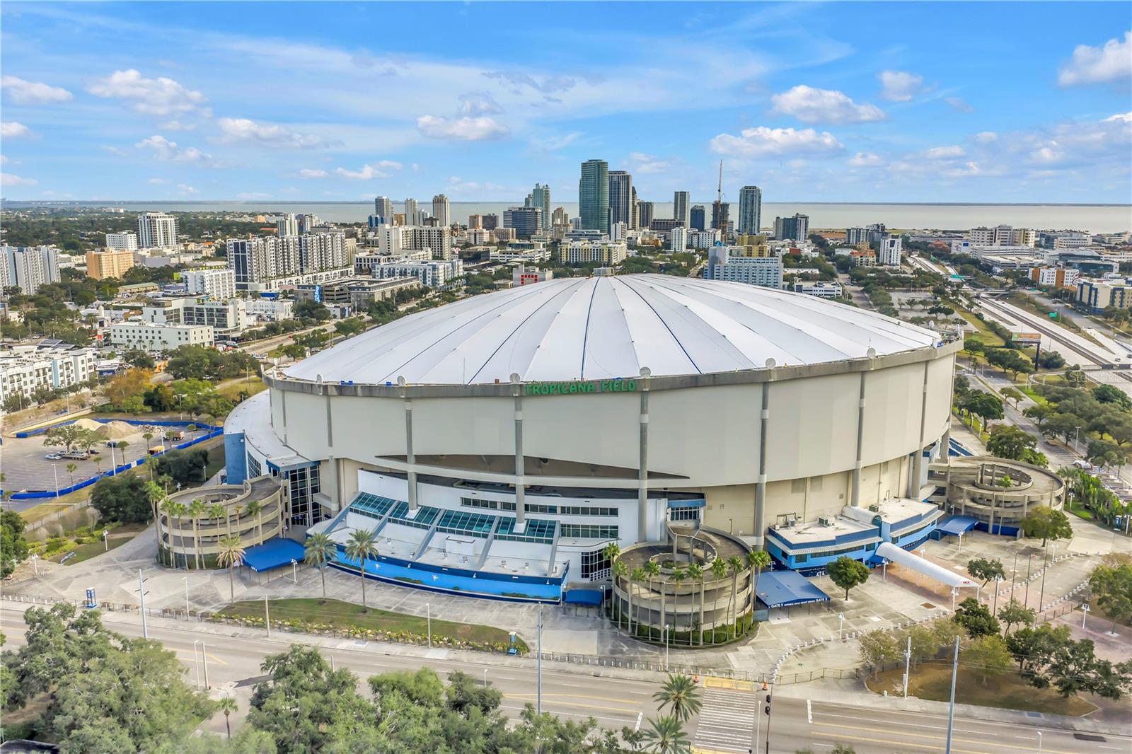 Image 10 of 19 For 2848 Emerson Avenue S