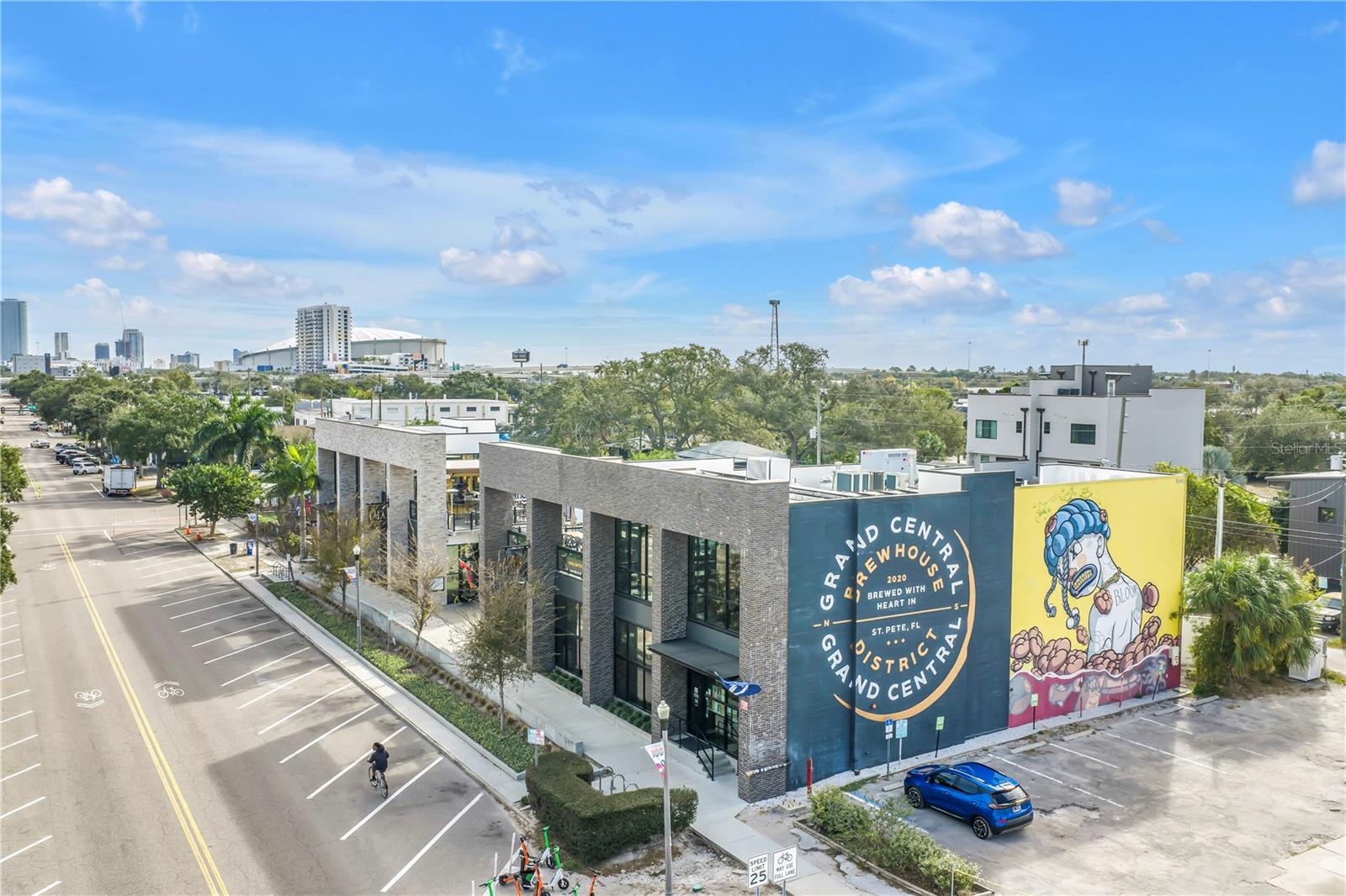 Image 14 of 19 For 2848 Emerson Avenue S