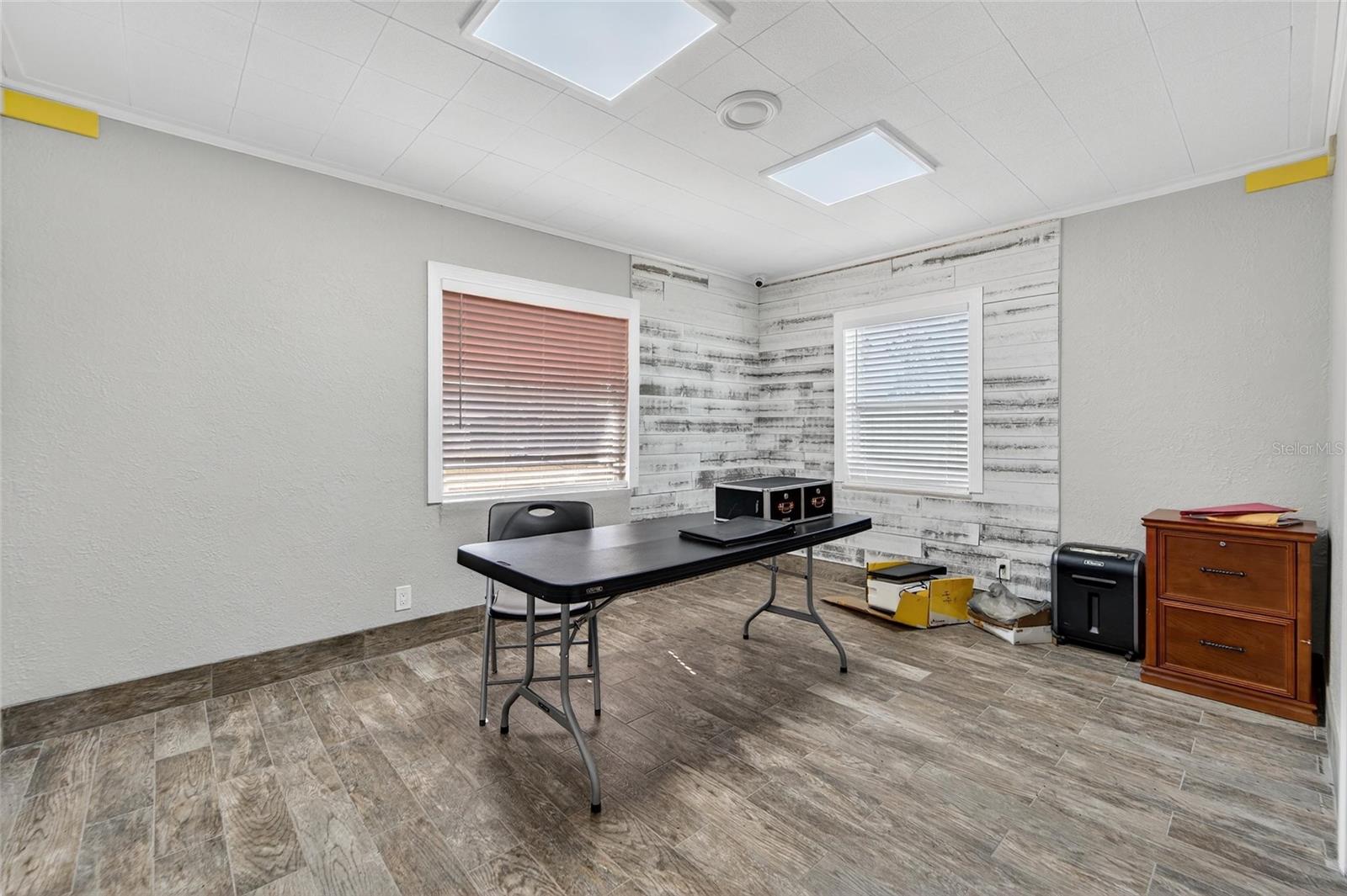 Image 30 of 60 For 10708 Desoto Road