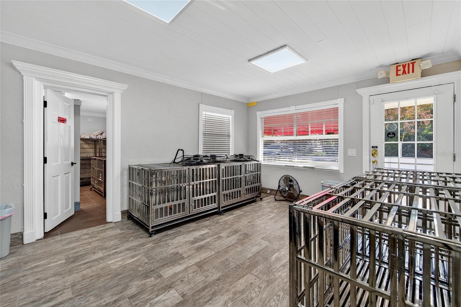 Image 35 of 60 For 10708 Desoto Road