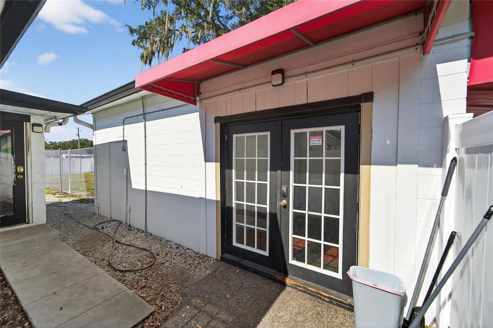 Image 56 of 60 For 10708 Desoto Road