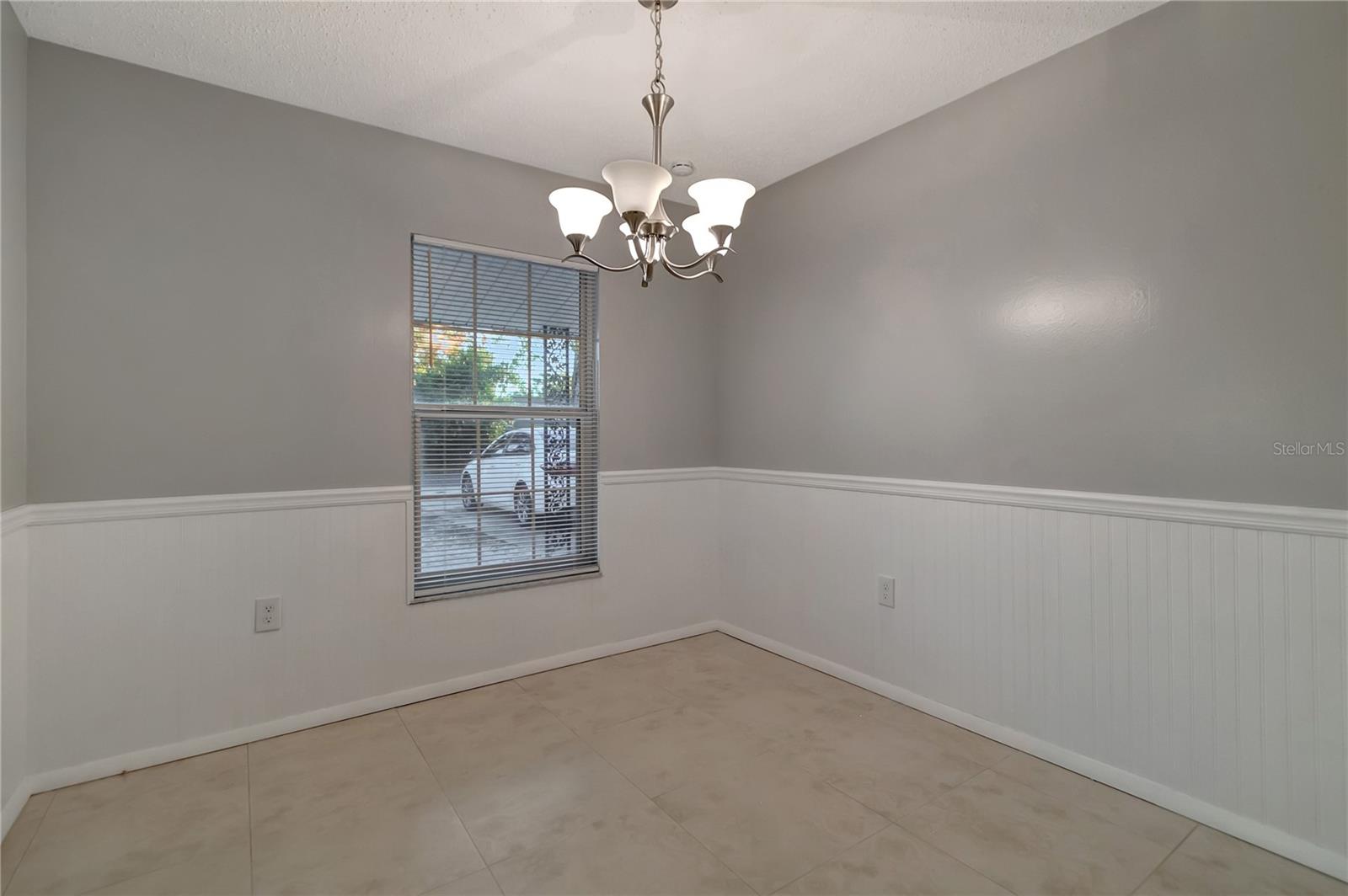 Image 10 of 42 For 609 Remington Road