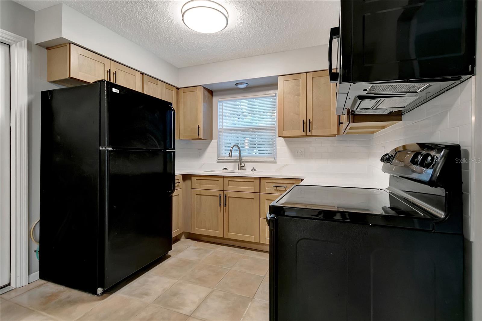 Image 15 of 42 For 609 Remington Road