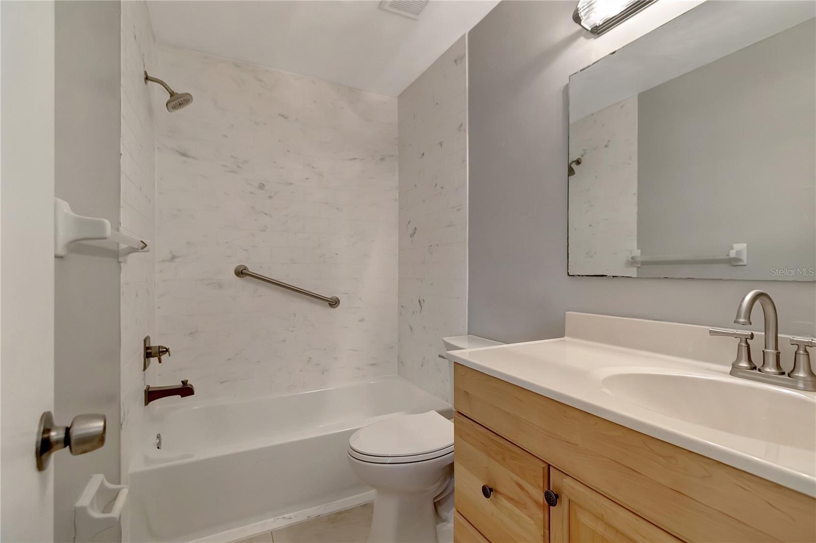 Image 32 of 42 For 609 Remington Road