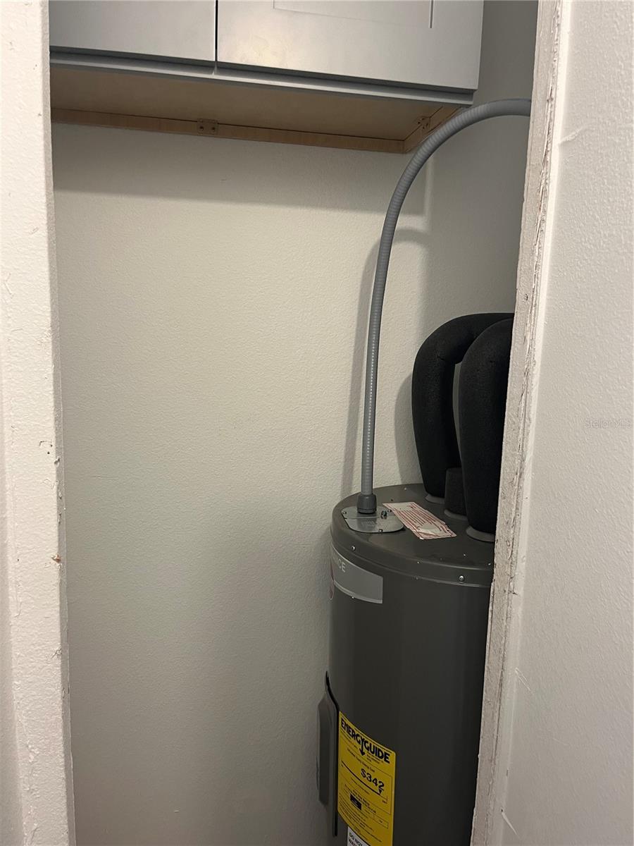 Image 15 of 17 For 17300 Shady Hills Road