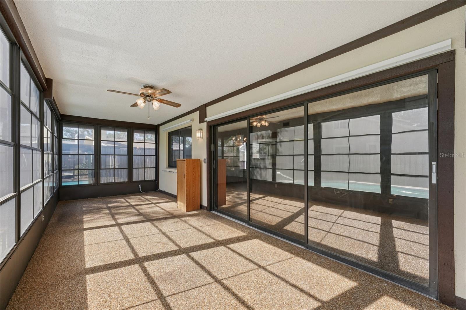 Image 55 of 76 For 1412 Wexford Drive N