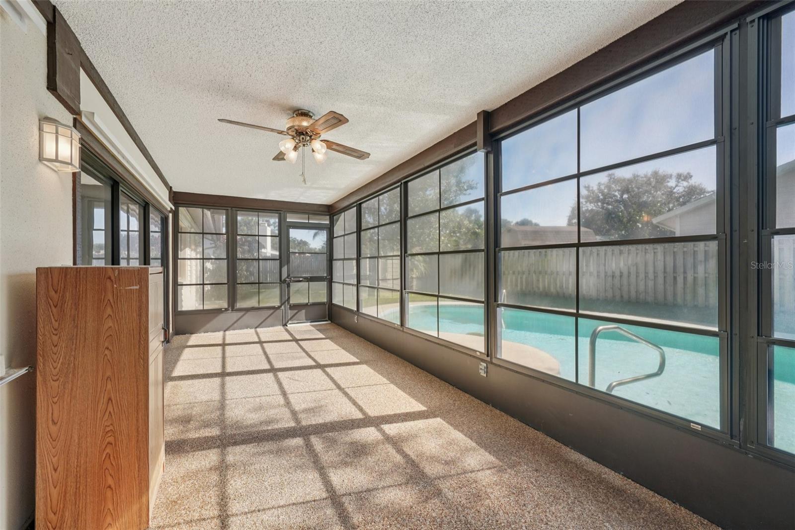 Image 57 of 76 For 1412 Wexford Drive N