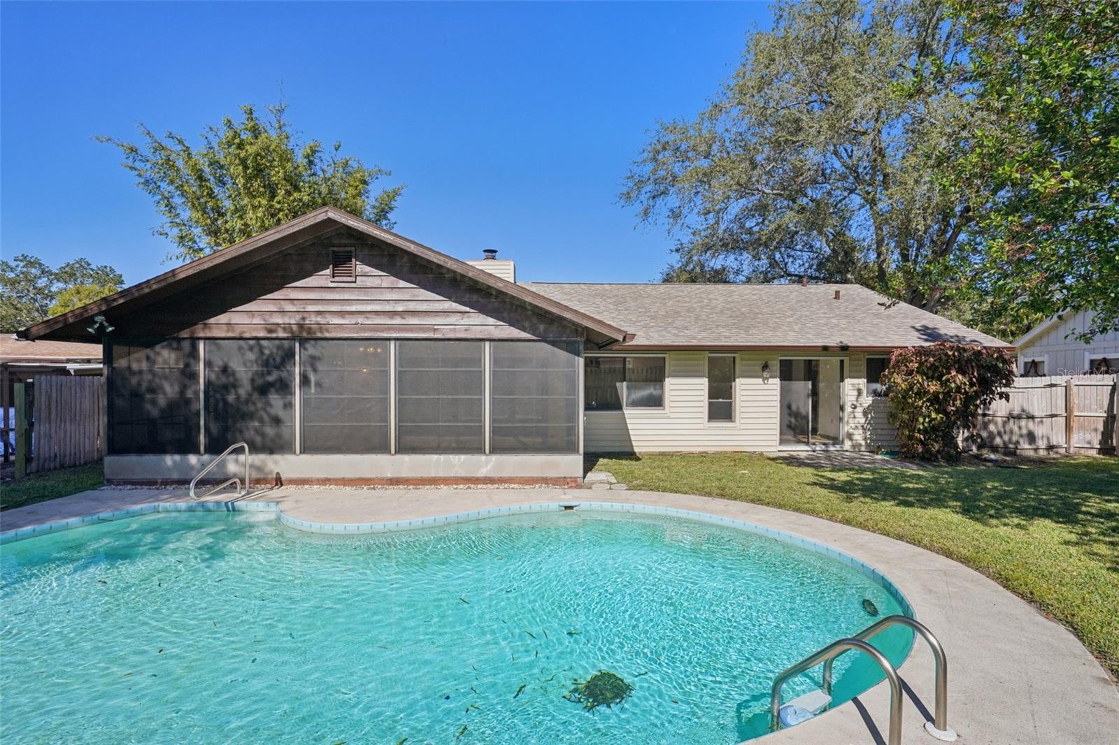 Image 66 of 76 For 1412 Wexford Drive N