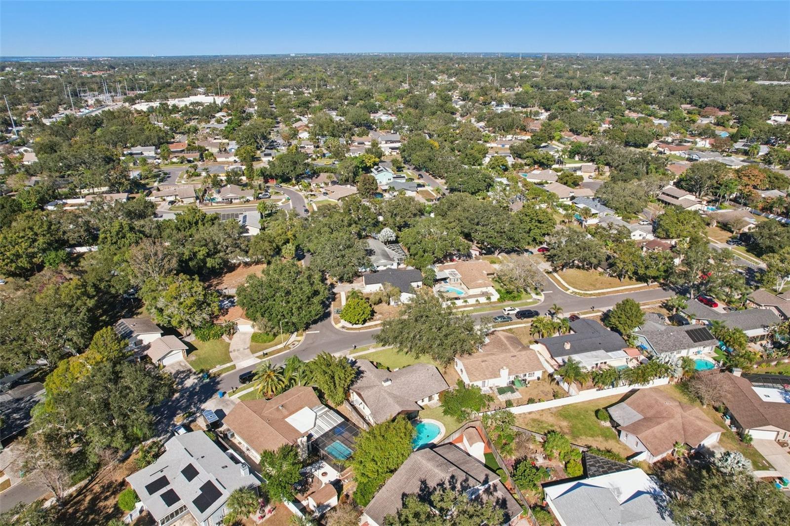 Image 72 of 76 For 1412 Wexford Drive N