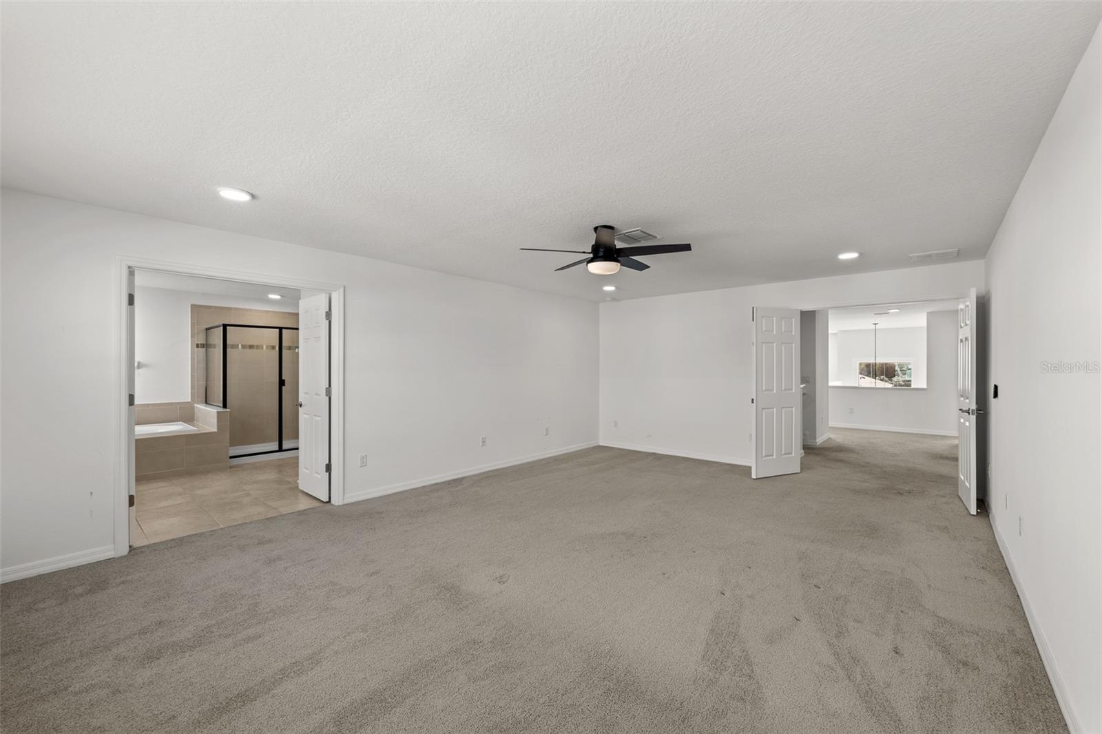 Image 20 of 42 For 33251 Sycamore Leaf Drive