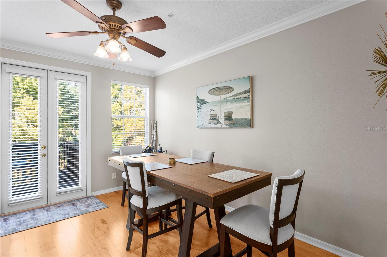 Image 24 of 44 For 3023 Pointeview Drive