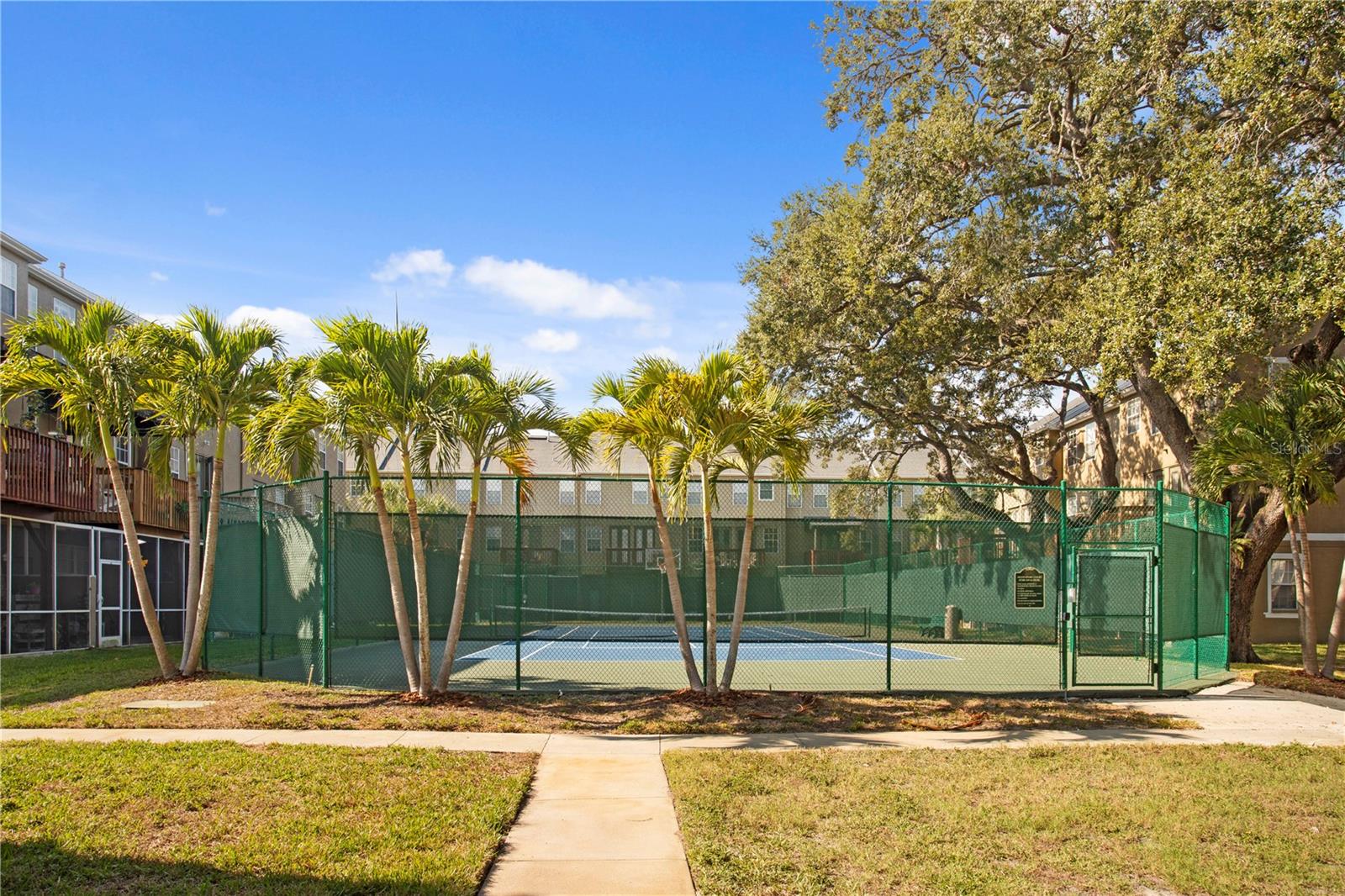 Image 7 of 44 For 3023 Pointeview Drive