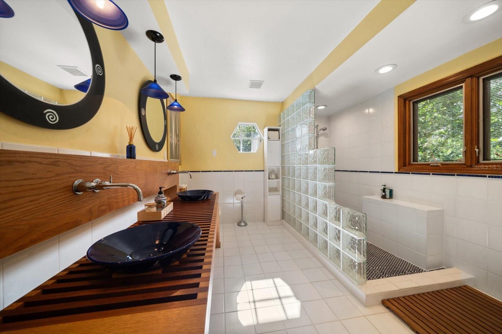 Image 28 of 76 For 2617 Beagle Path Way