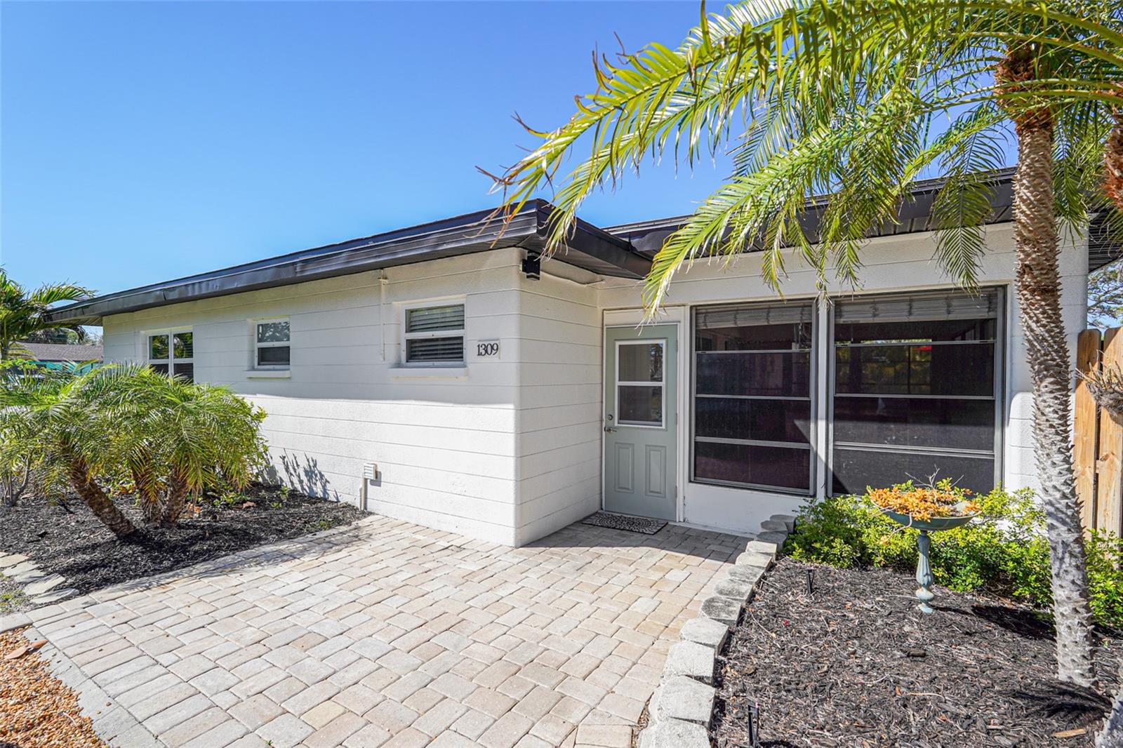 Image 48 of 53 For 1309 Nokomis Avenue S