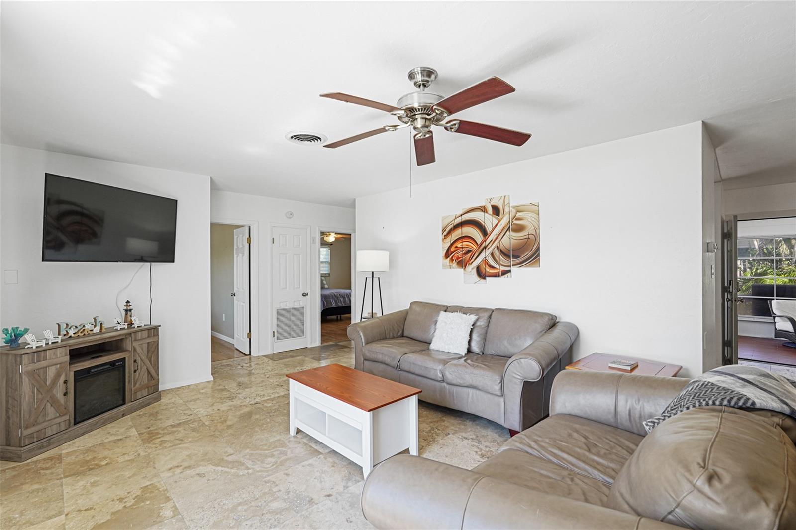 Image 5 of 53 For 1309 Nokomis Avenue S