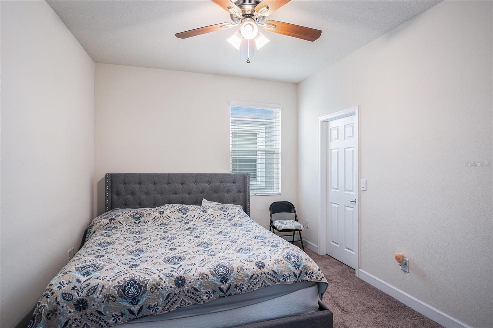 Image 15 of 38 For 10439 Waterstone Drive