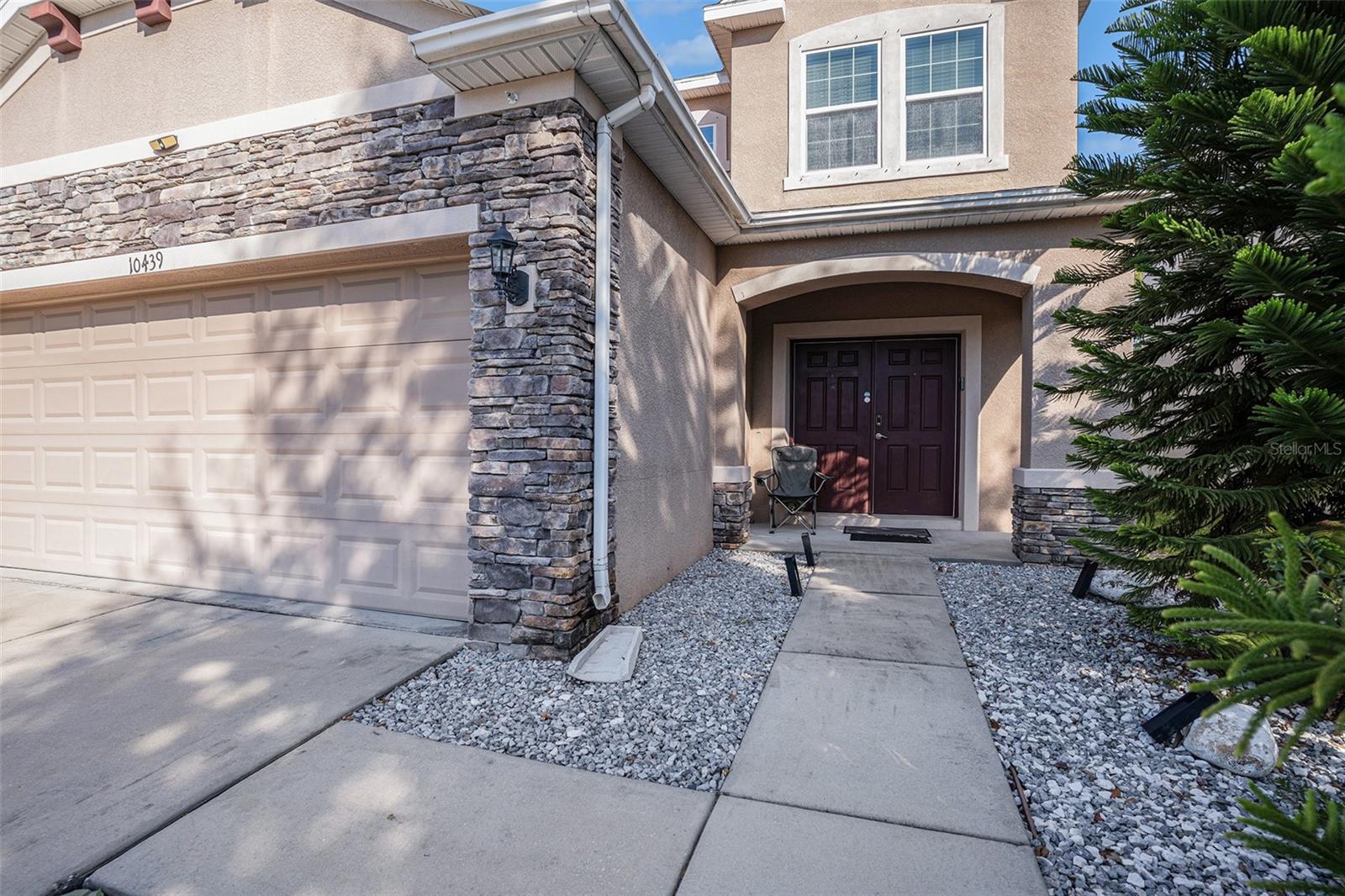 Image 6 of 38 For 10439 Waterstone Drive