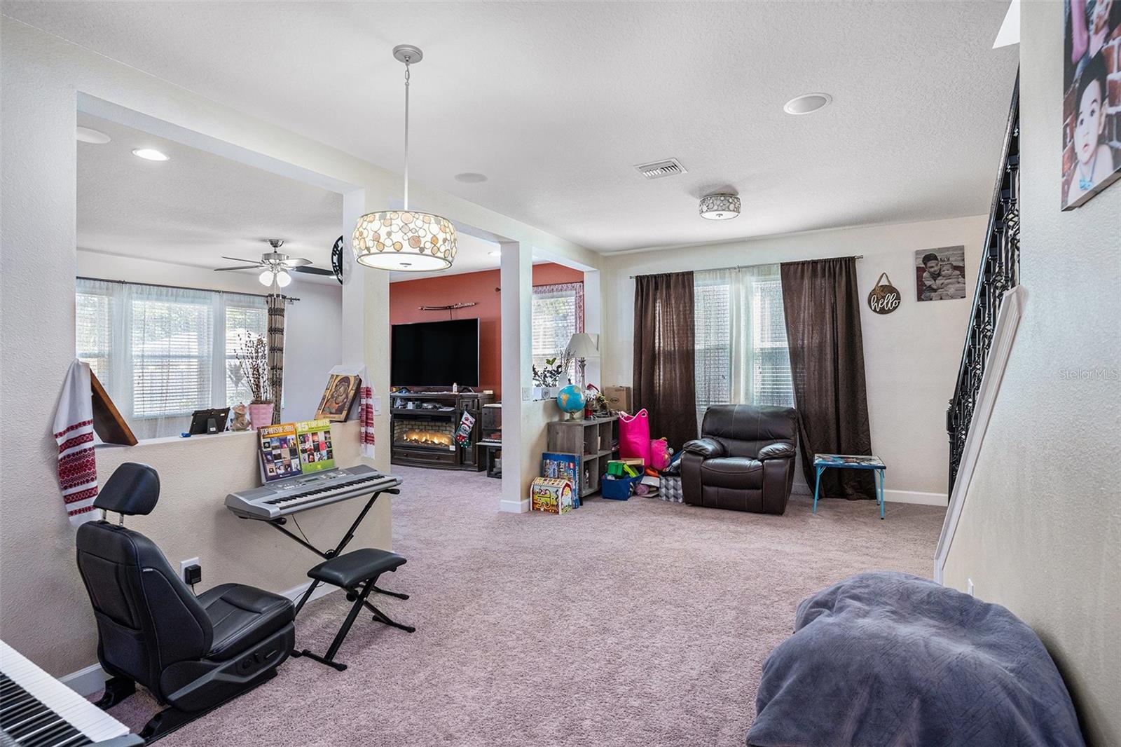 Image 8 of 38 For 10439 Waterstone Drive