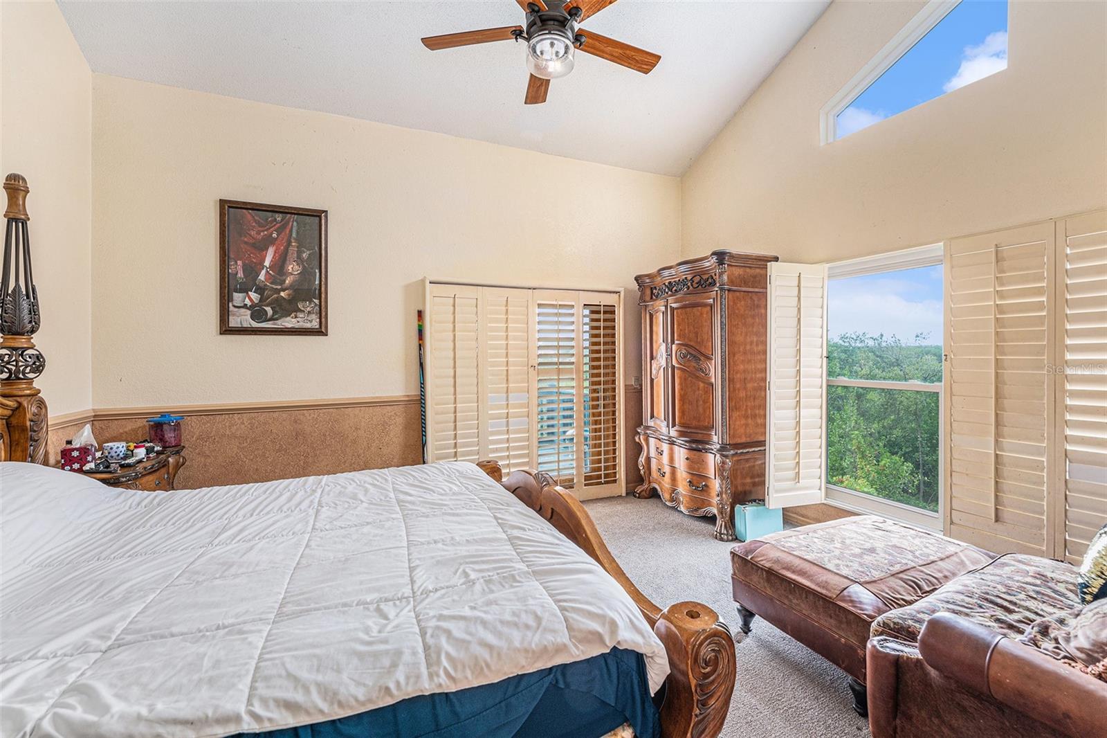 Image 8 of 25 For 656 Soundview Drive