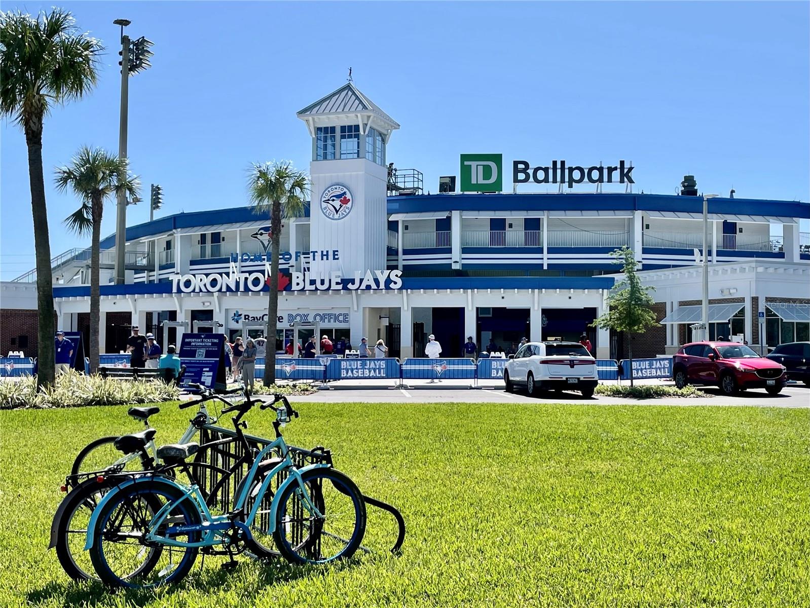 Image 32 of 43 For 1114 Castlemay Circle