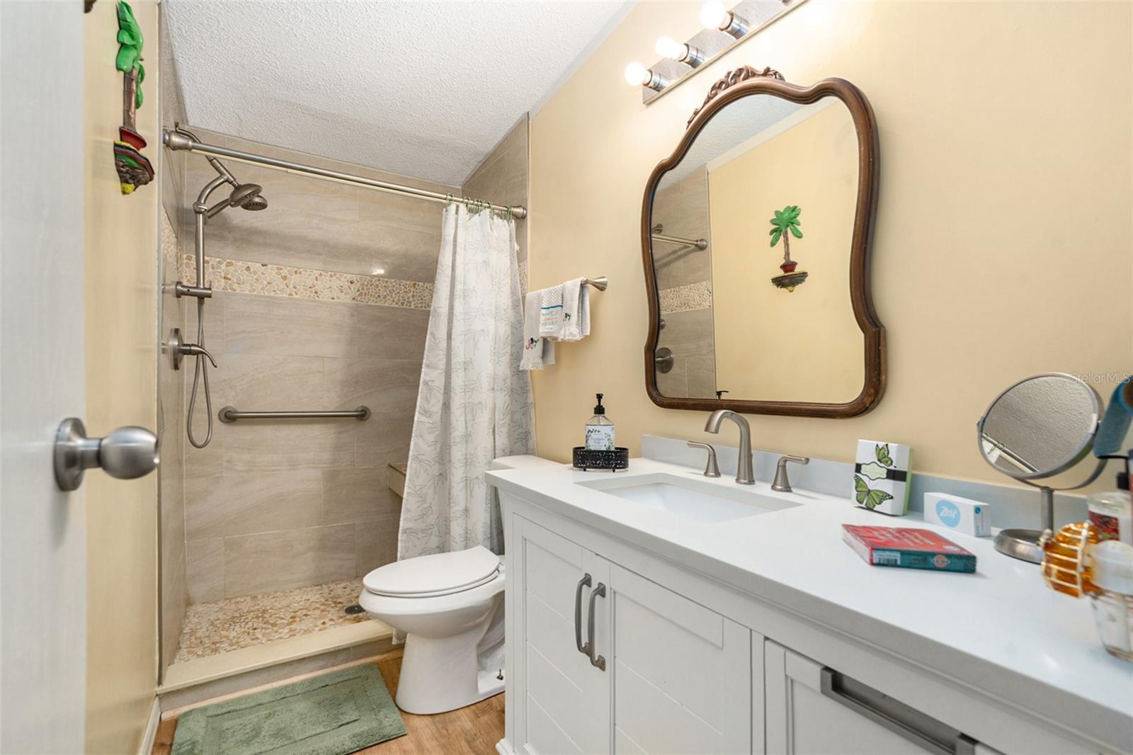 Image 18 of 30 For 4210 Seaberg Road