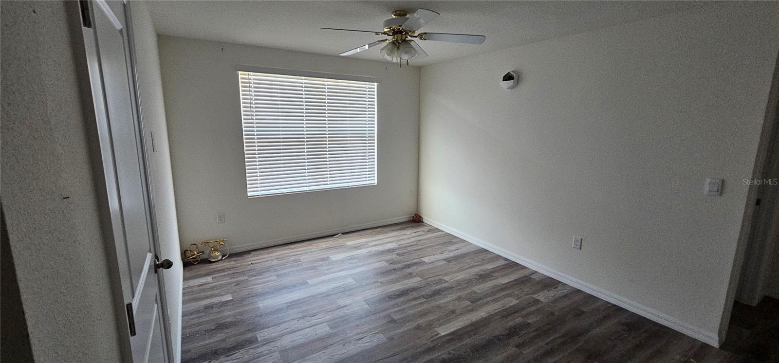 Image 21 of 54 For 1220 Tahitian Sunrise Drive