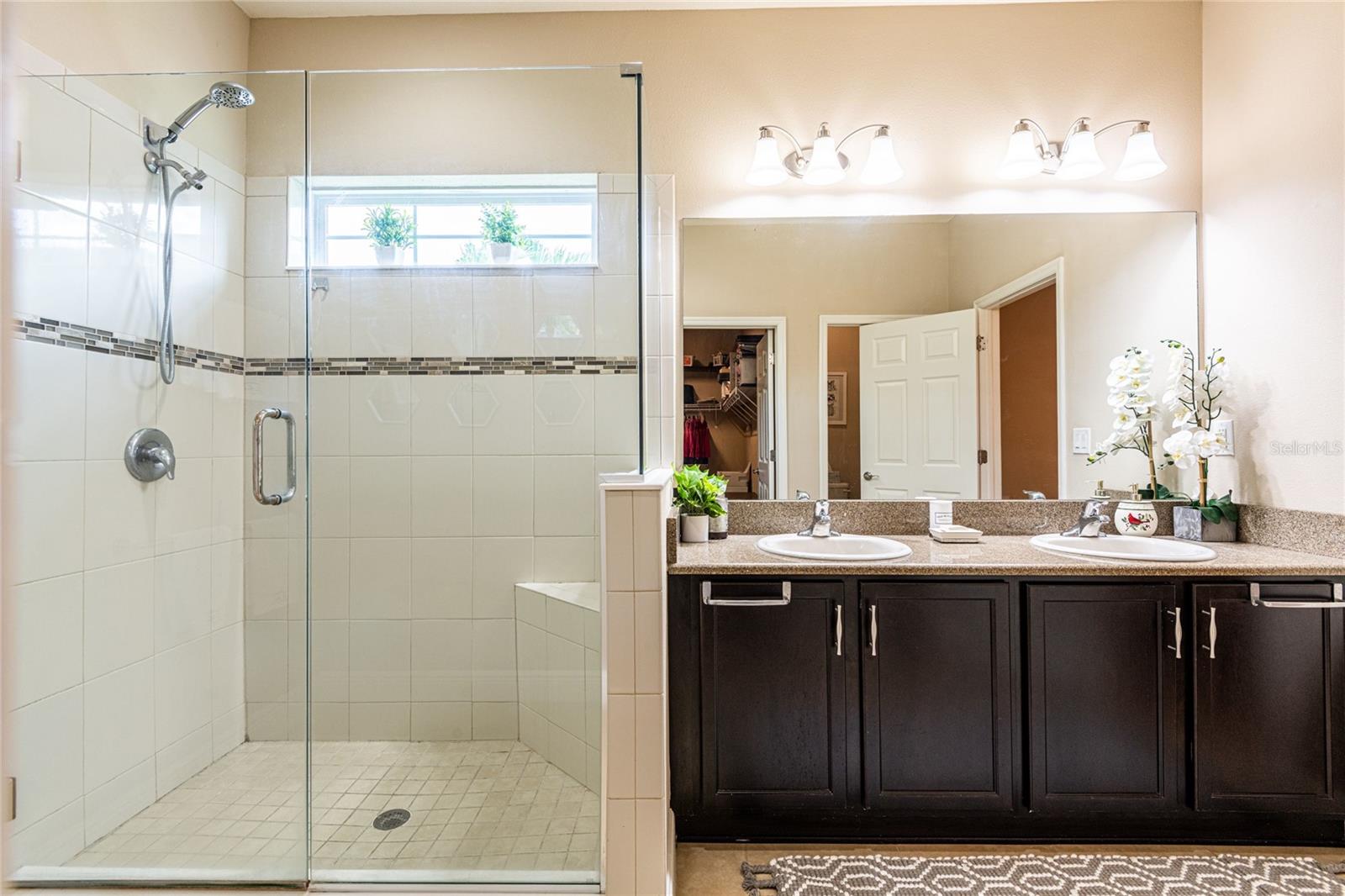 Image 19 of 57 For 6510 Nestall Court