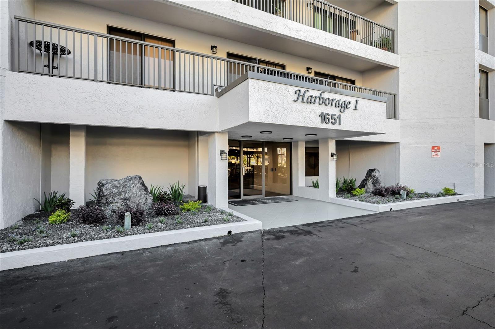 Image 13 of 98 For 1651 Sand Key Estates Court 44