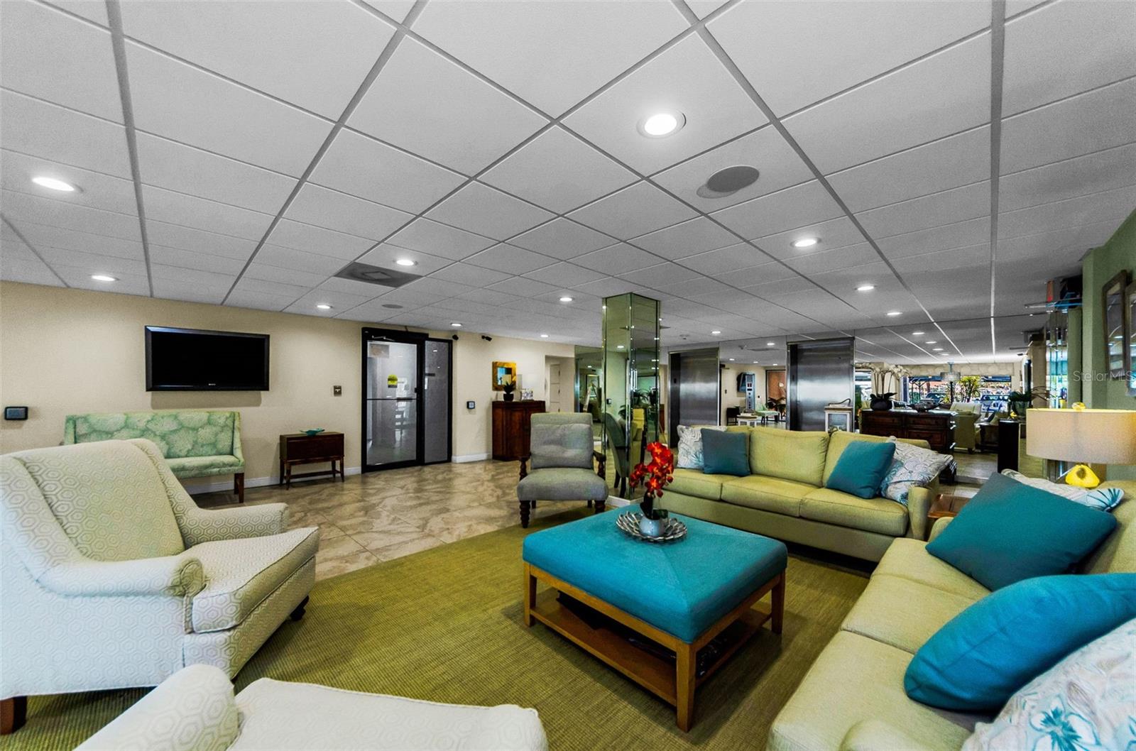 Image 14 of 98 For 1651 Sand Key Estates Court 44