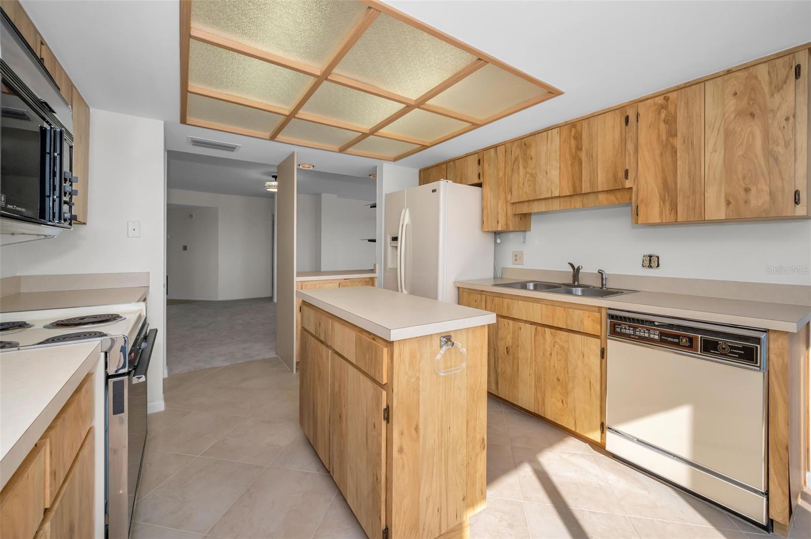 Image 53 of 98 For 1651 Sand Key Estates Court 44