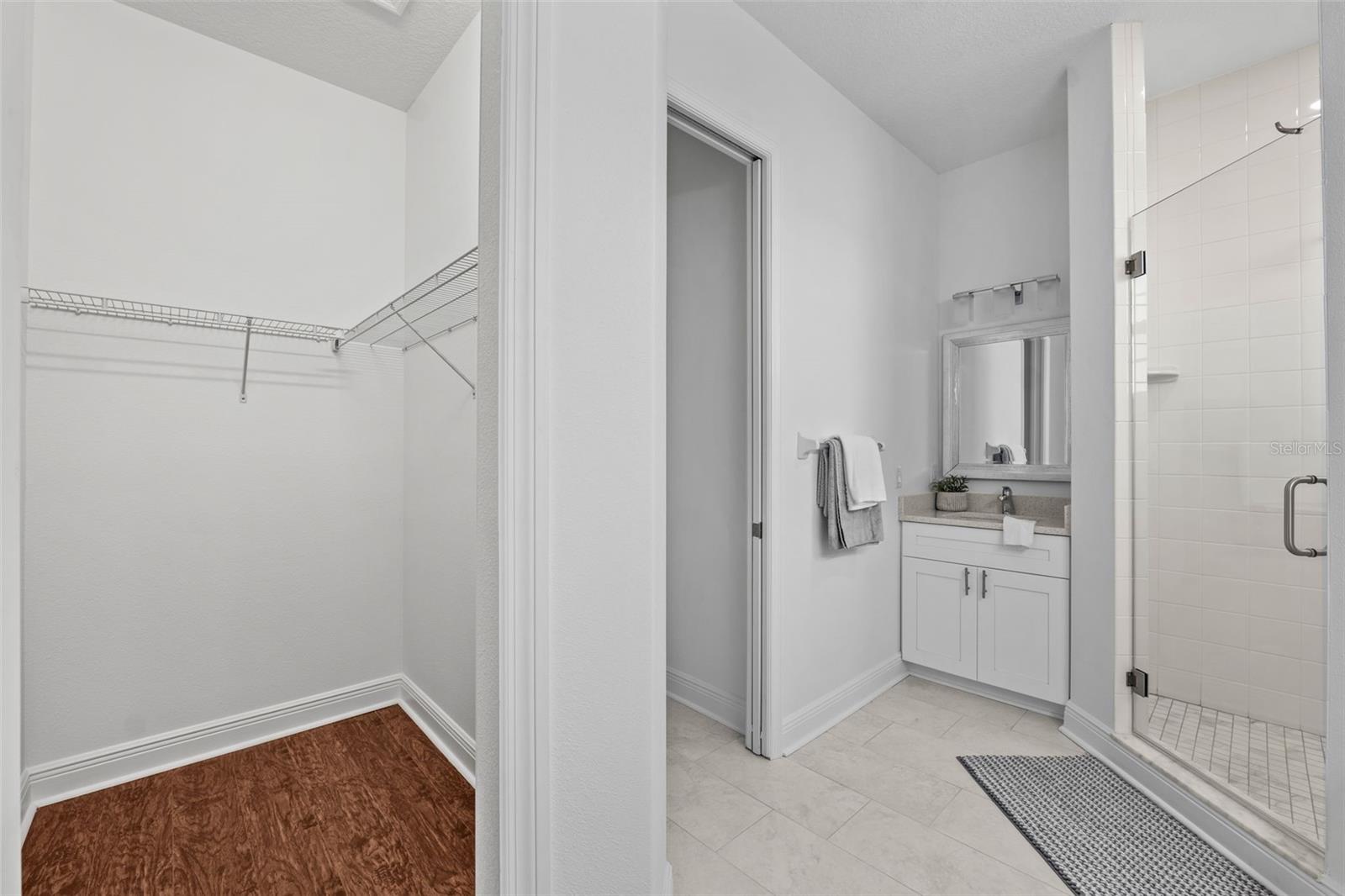 Image 11 of 35 For 5730 Biscayne Court