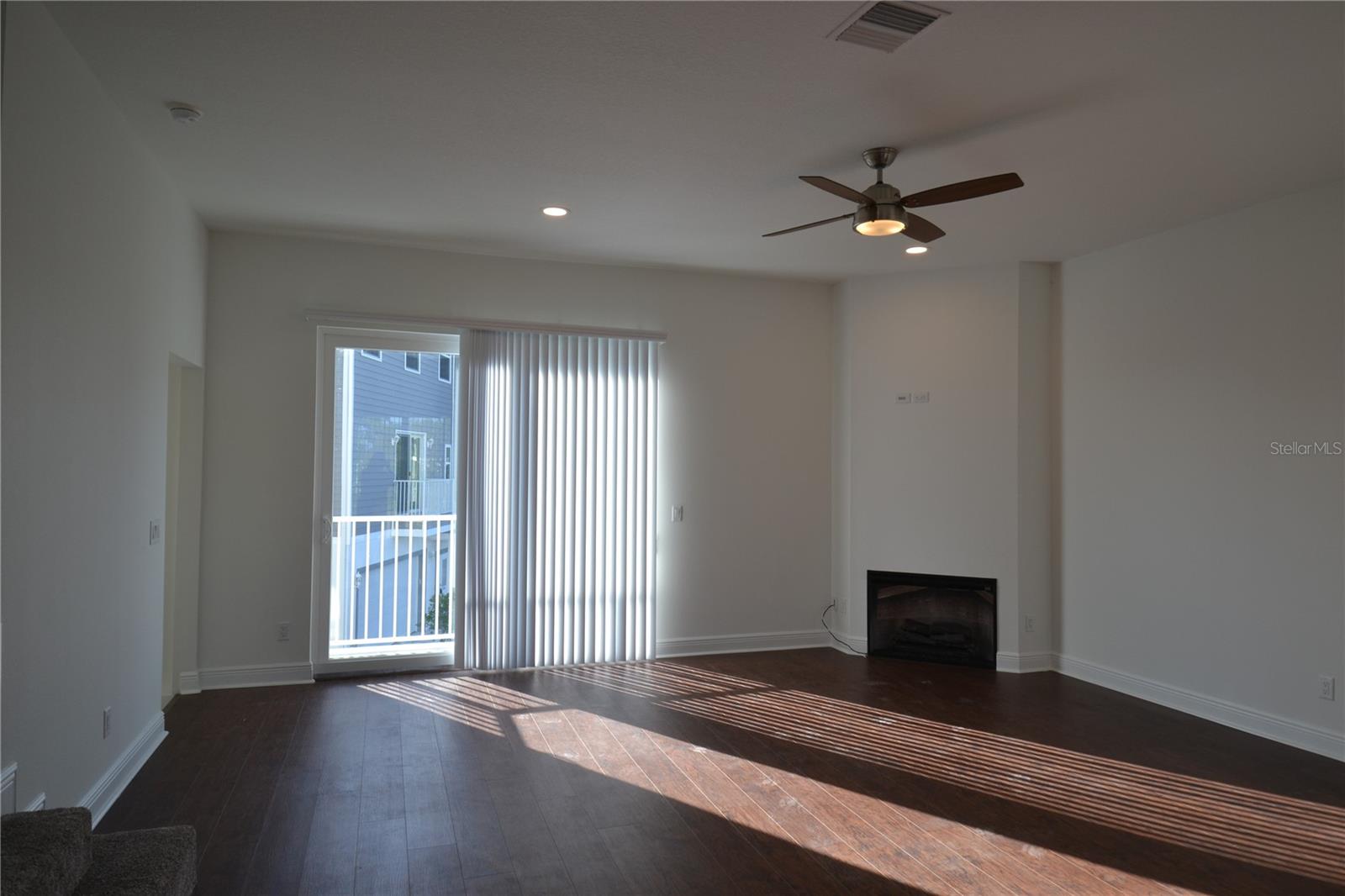 Image 23 of 35 For 5730 Biscayne Court