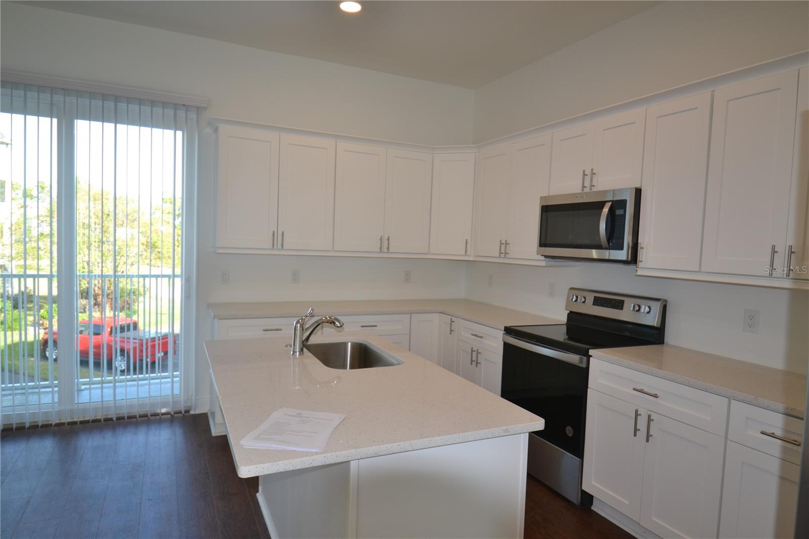 Image 24 of 35 For 5730 Biscayne Court